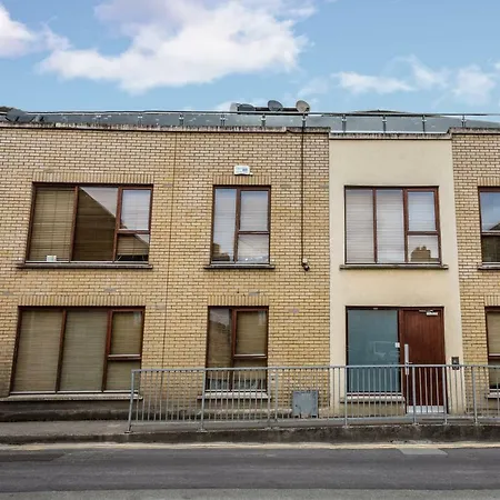Hanbury Mews 4 Apartman *